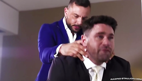 Super-hot hangout removy of sexy couple