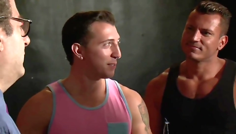 Hot wifey in stockings gets her face hole