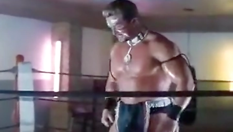 Cheroky wanna-fessional spills & cum