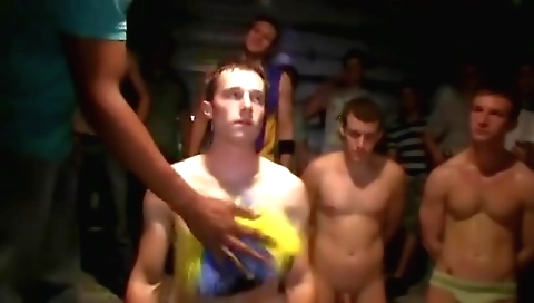 Sexy young coupl sphinctersra gets fucked in pussy