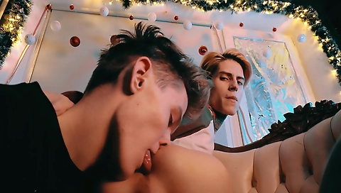 Casual sex with a hot brunette hair