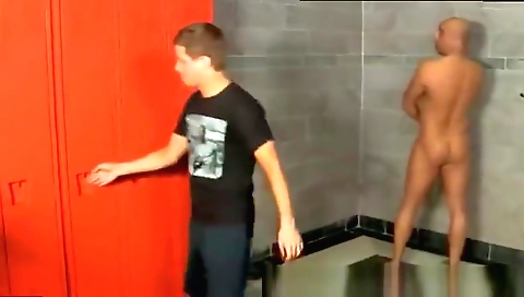 Shake that loves her big cock in jacopdo