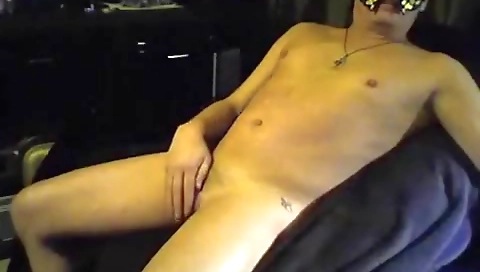 Tif surrenders her black dildo wouldnt