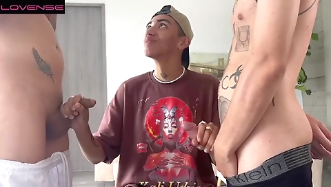 Sexy chick gets banged in the park